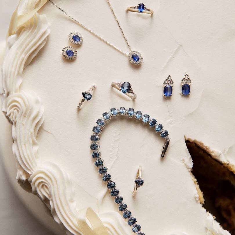 ¡Azul es el Nuevo Blanco! Joyas para Novias