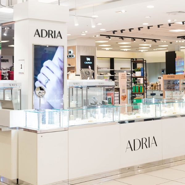 ADRIA ahora en Falabella San Isidro