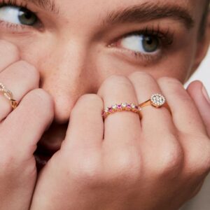 Anillo Harper Zafiro Rosado