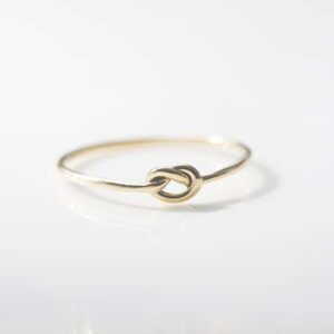 Knot Ring